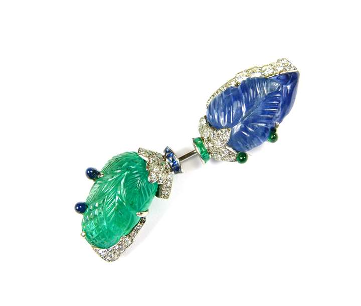 Carved emerald and sapphire jabot pin by Cartier, Paris,
